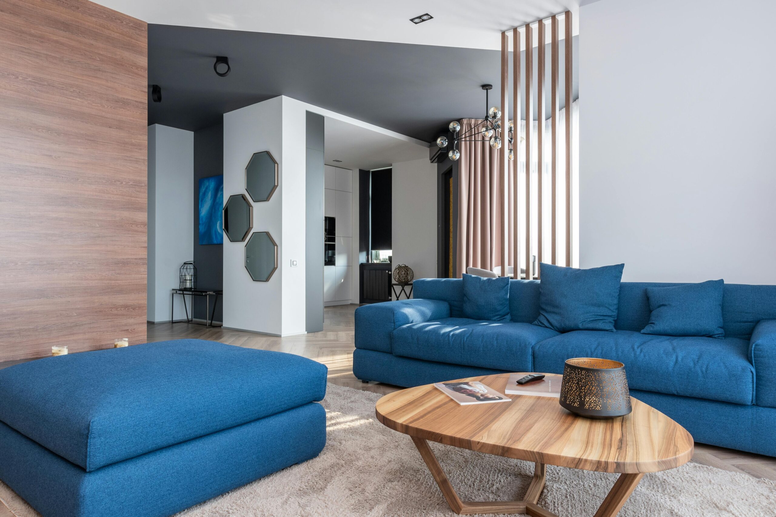 Azure Comfort Lounge Sofa - Image 3