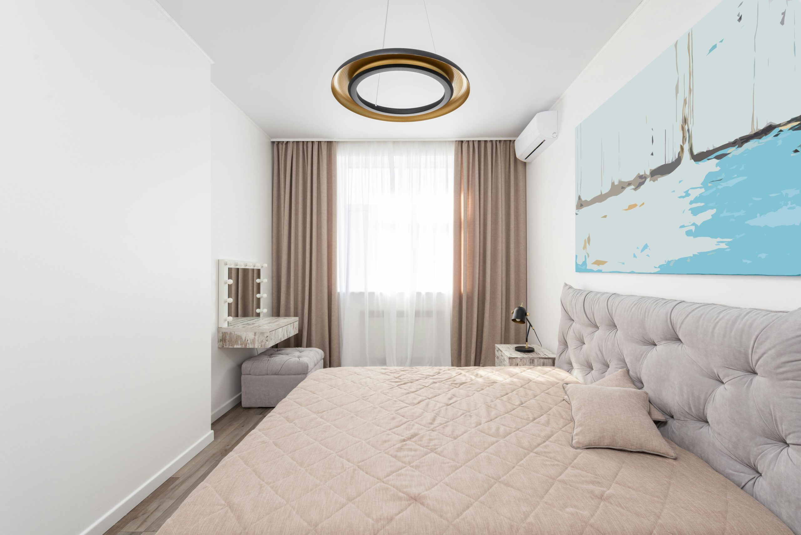 Elegant Tufted Comfort Bed - Image 4