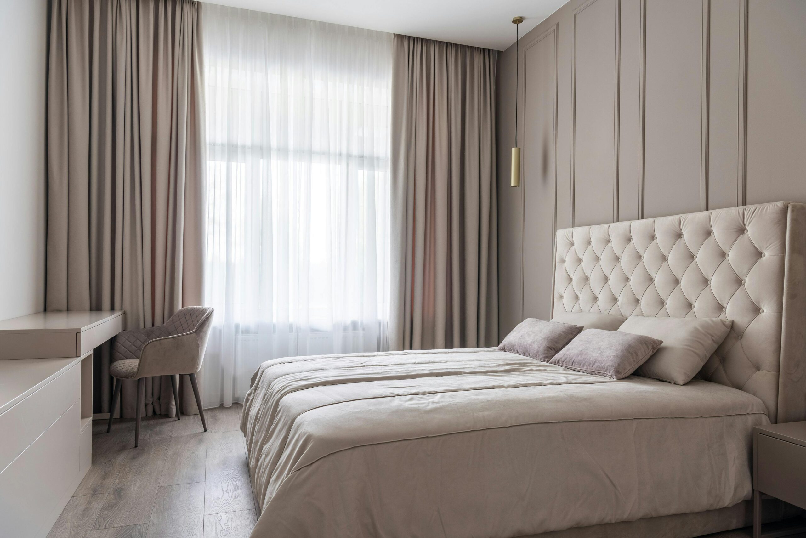 Soft Tufted Elegance Bed - Image 2