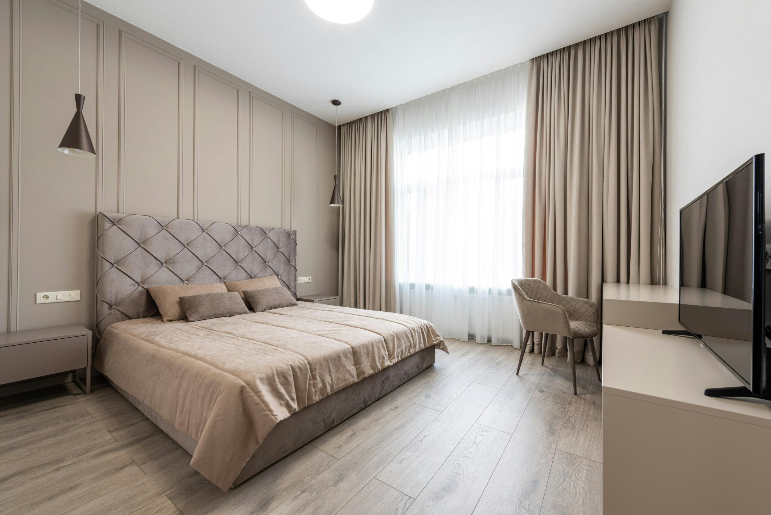 Soft Tufted Elegance Bed