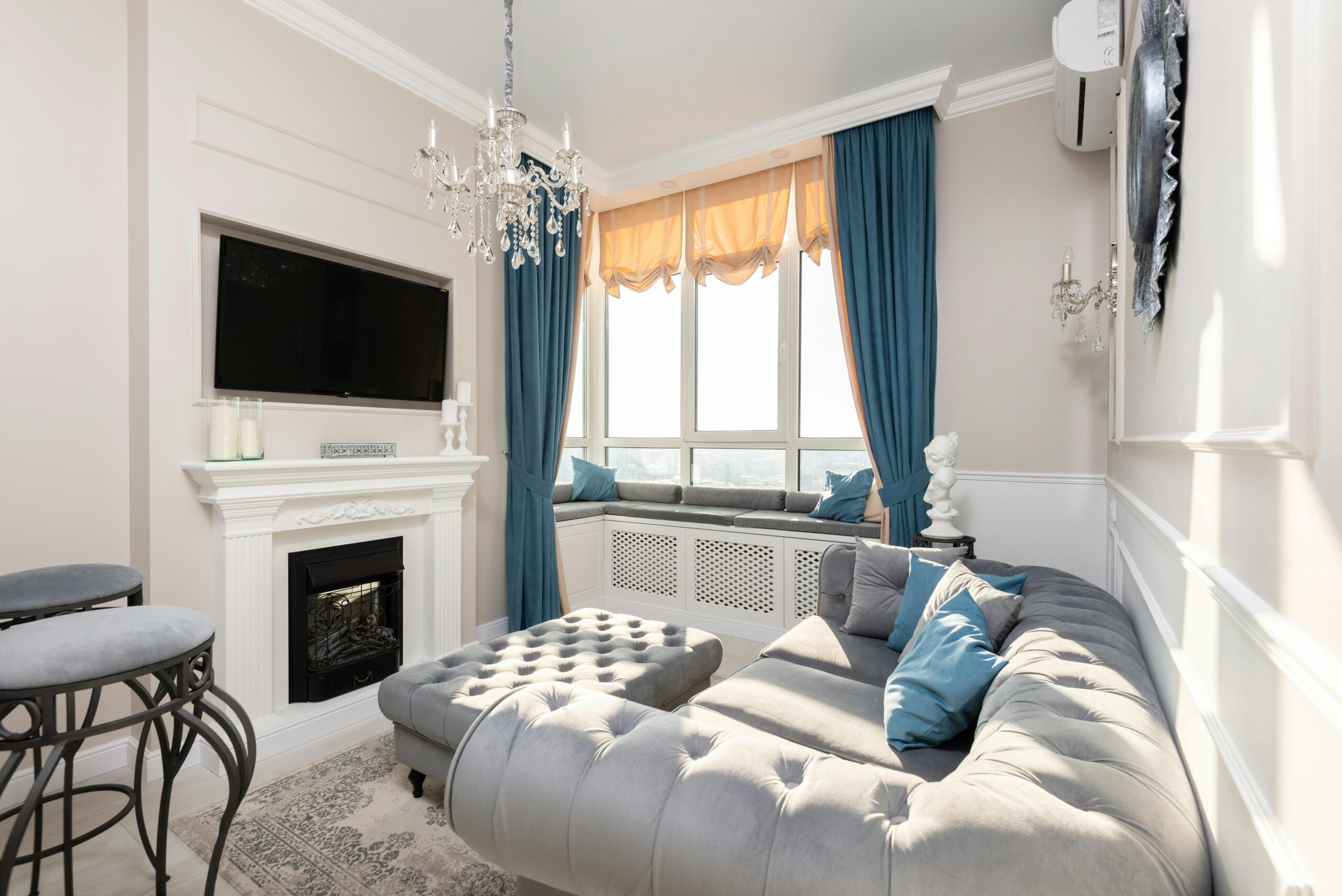 Classic Elegance Chester Sofa - Image 3
