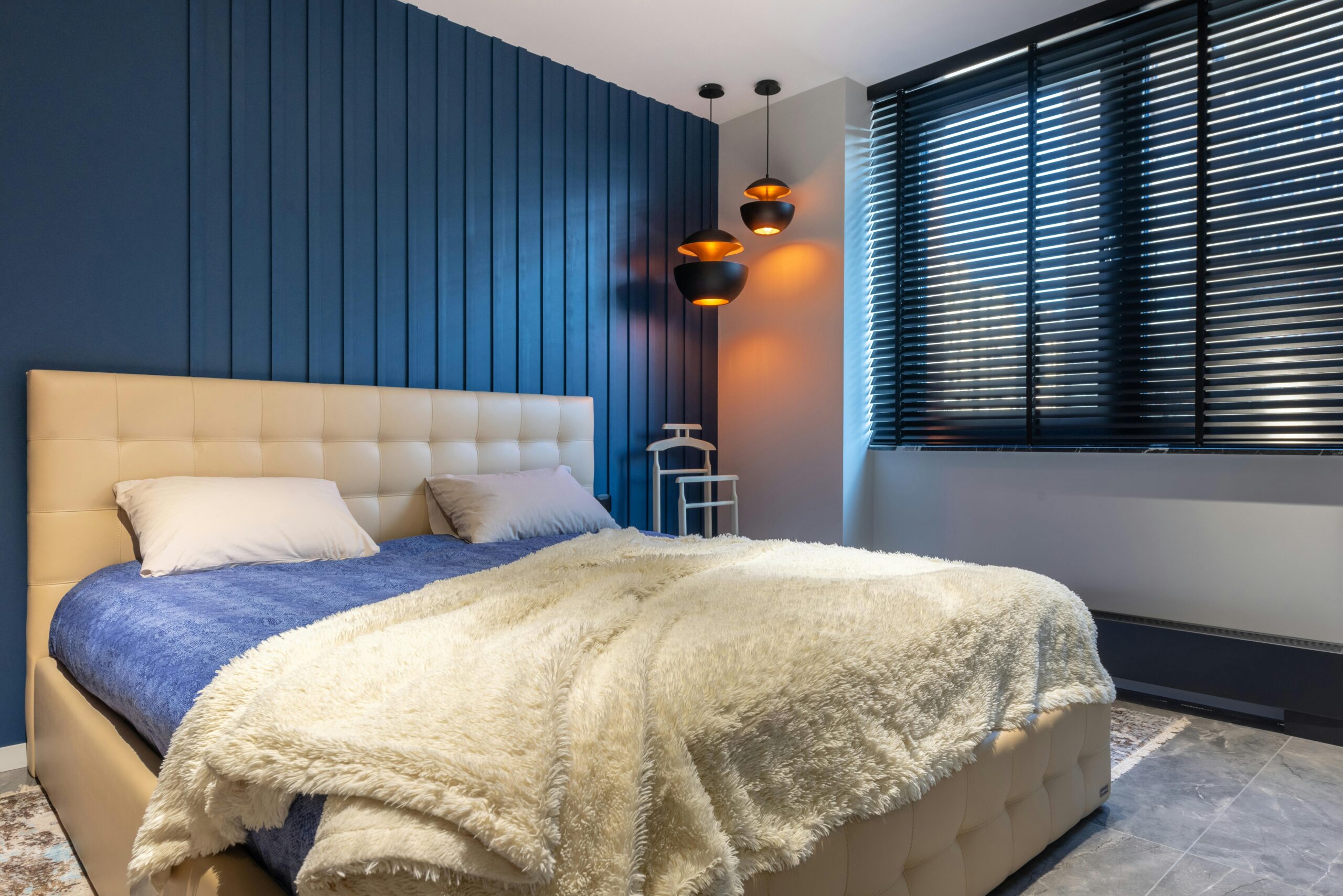 Modern Panel Luxe Bed - Image 2