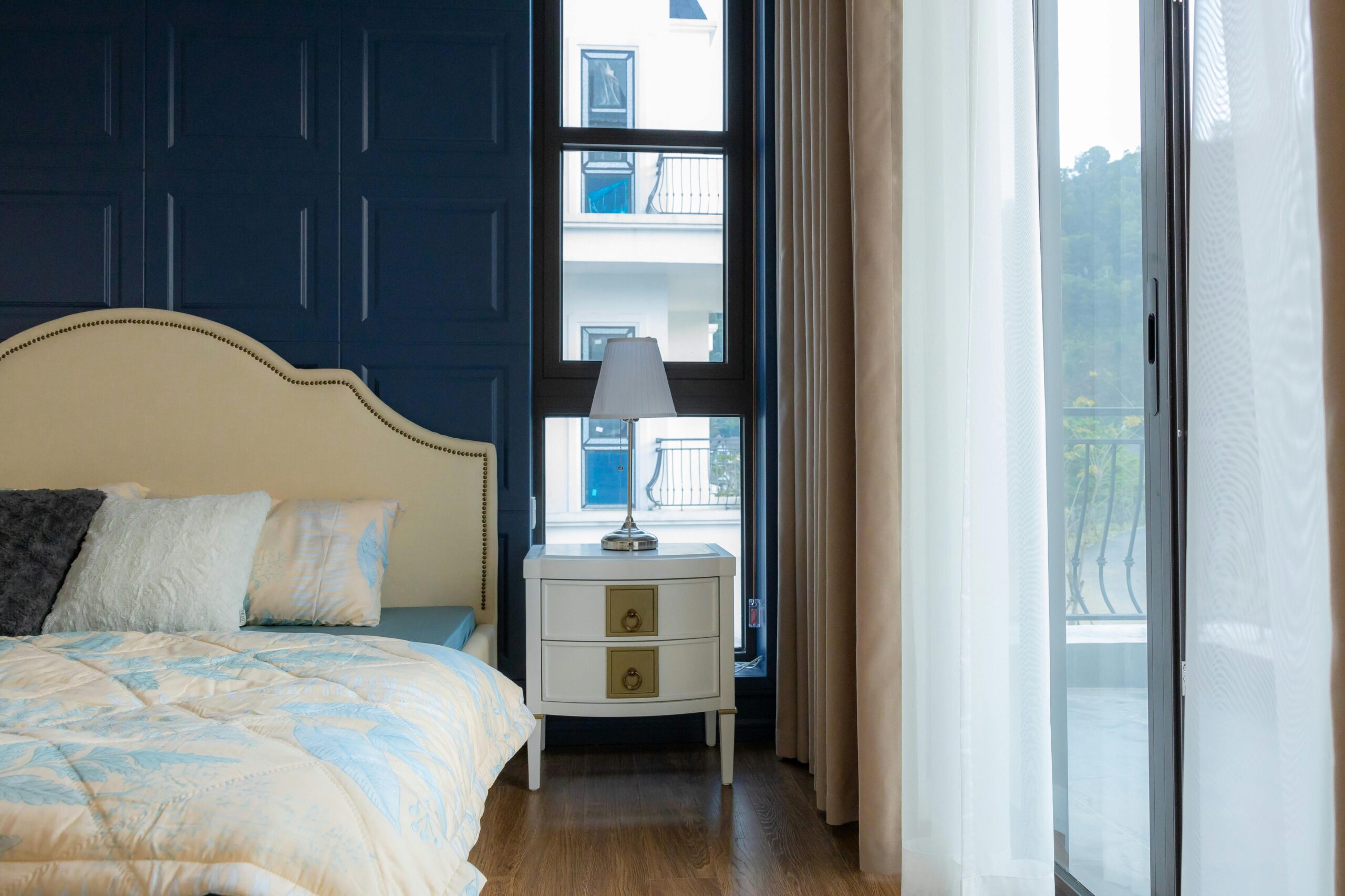 Classic Arch Panel Bed - Image 2